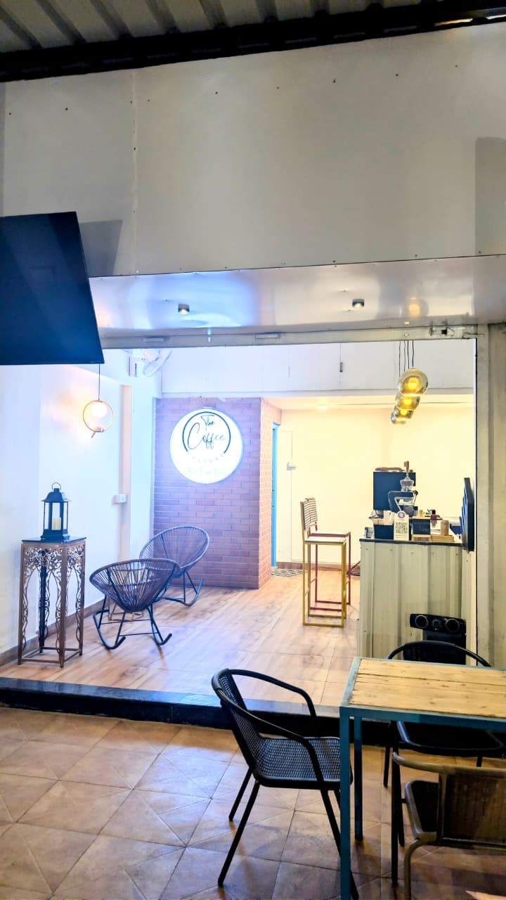 Coffee Culture non-smoking area interior